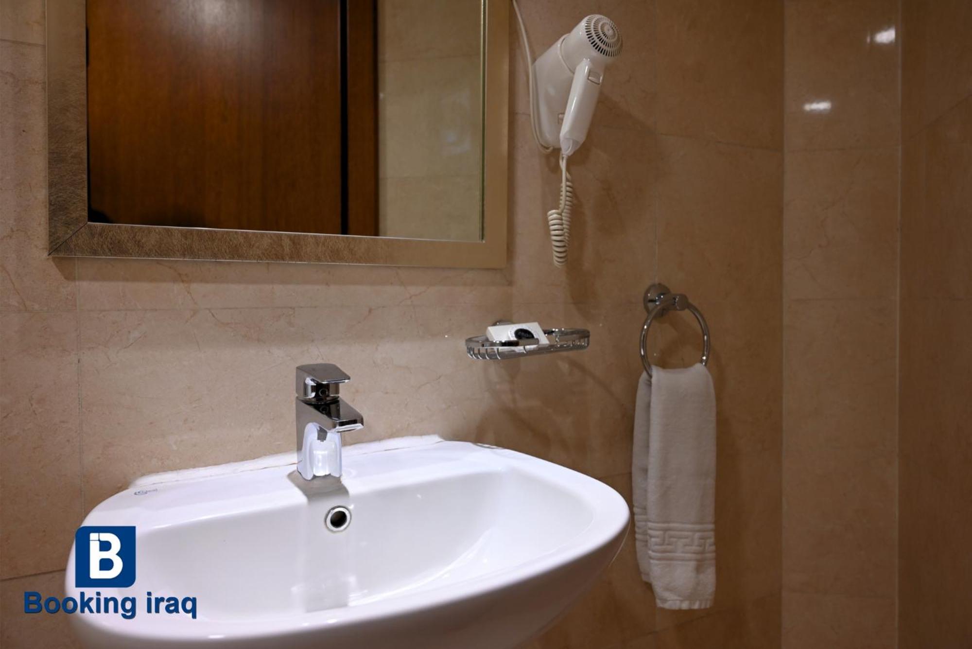 Andalus Hotel Baghdād Zewnętrze zdjęcie